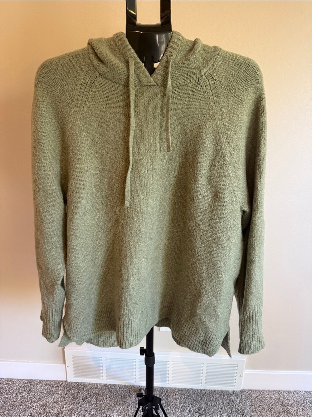 Abercrombie & Fitch Olive Green Crewneck Hoodie Sweater